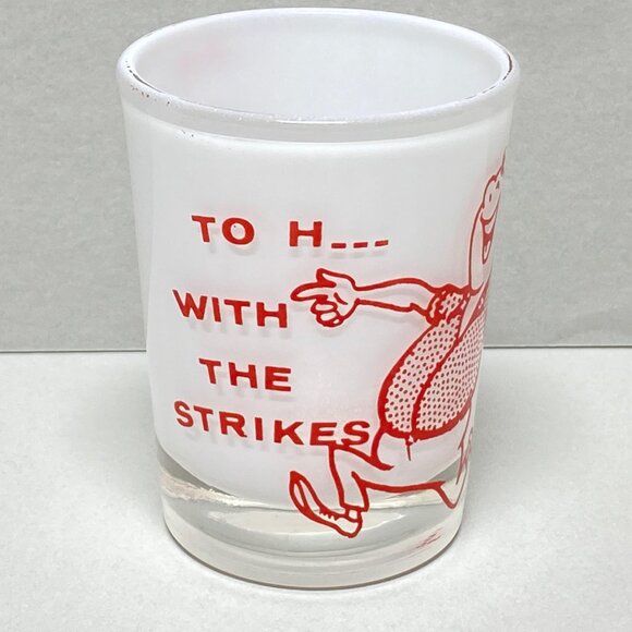 Vintage "I Love Noise" Shot Glass With Bowling Design - Picture 3 of 11